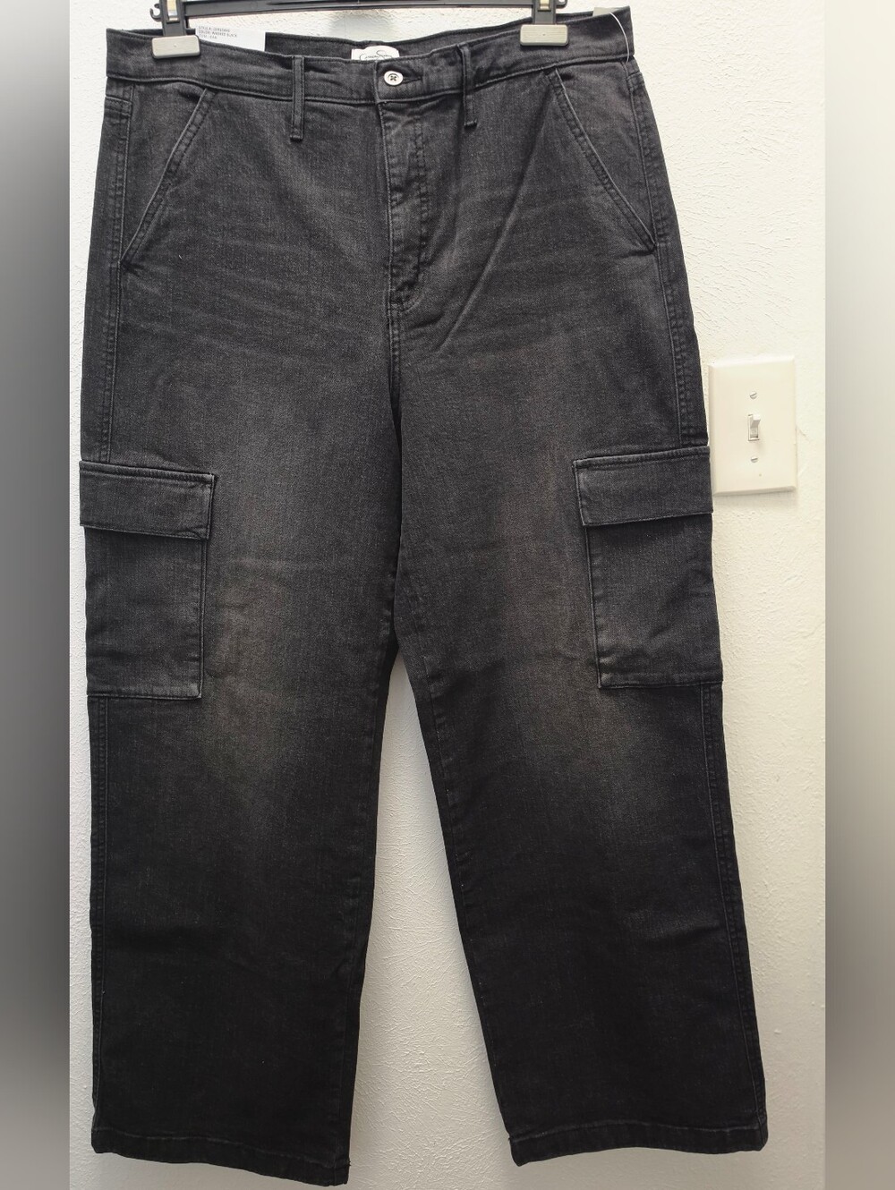 Jessica Simpson Washed Black Cargo Jeans - Picture 3 of 14